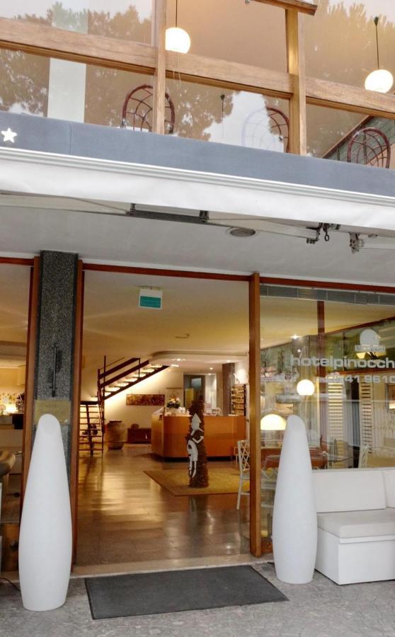 Hotel Pinocchio Cattolica Luaran gambar