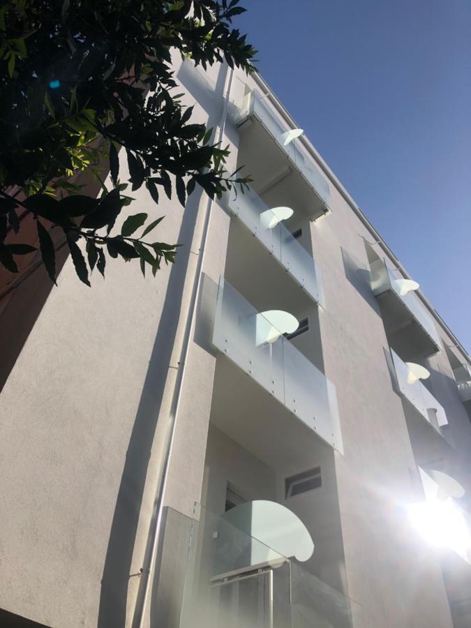 Hotel Pinocchio Cattolica Luaran gambar