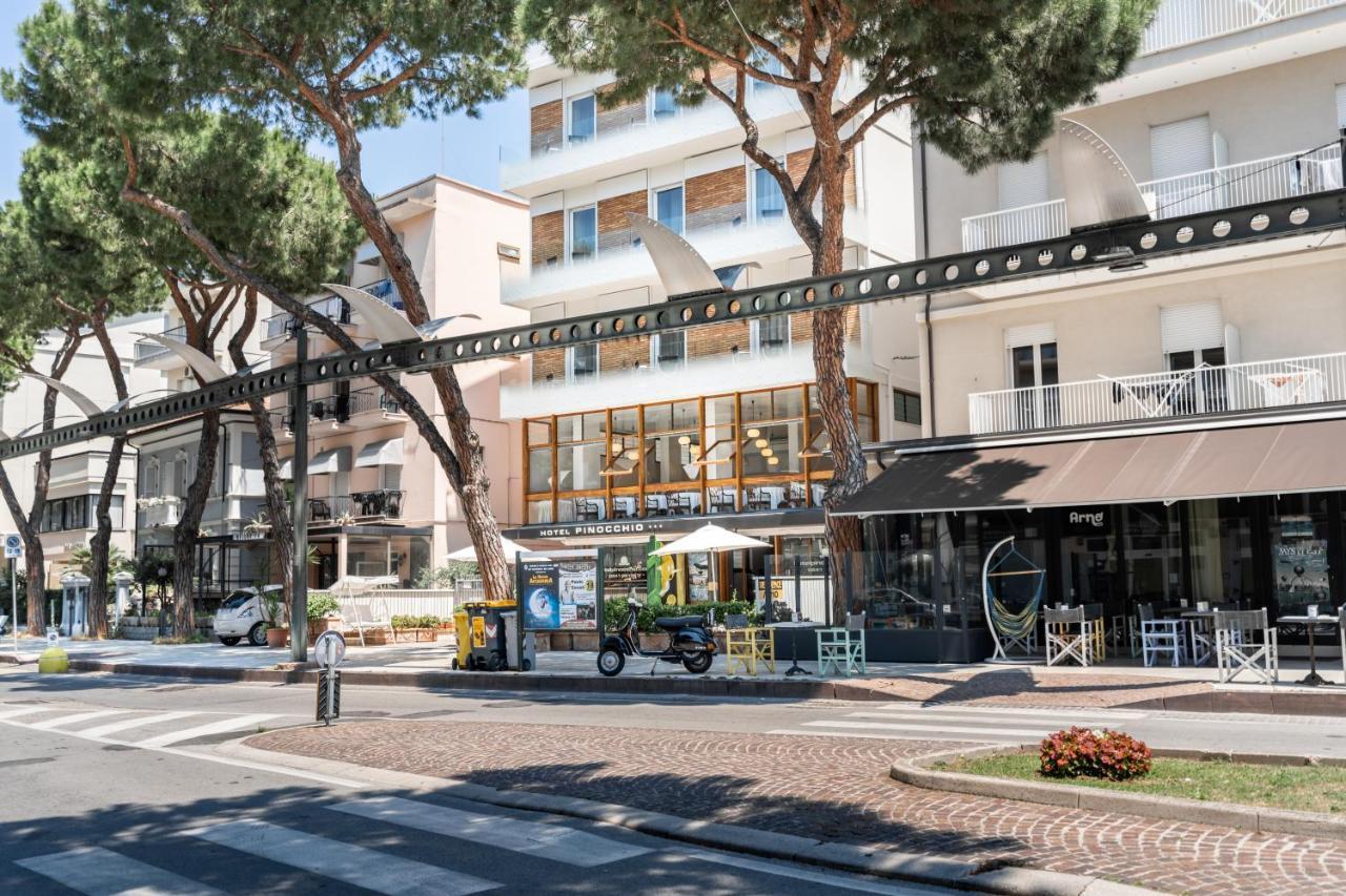 Hotel Pinocchio Cattolica Luaran gambar