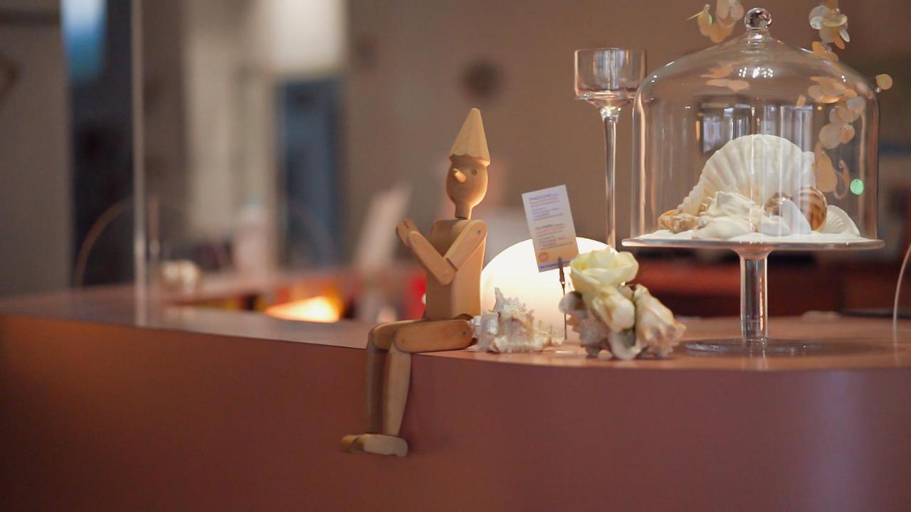 Hotel Pinocchio Cattolica Luaran gambar