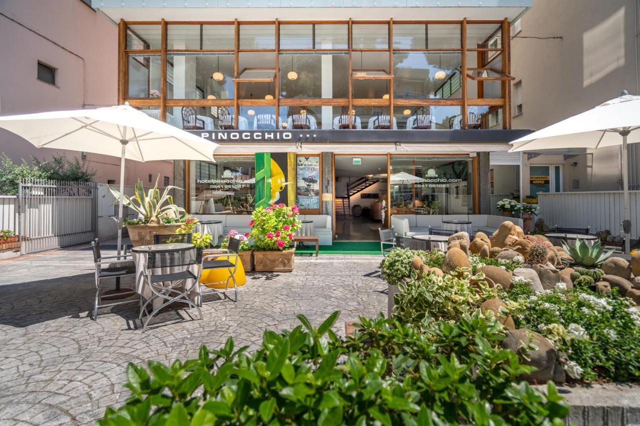 Hotel Pinocchio Cattolica Luaran gambar