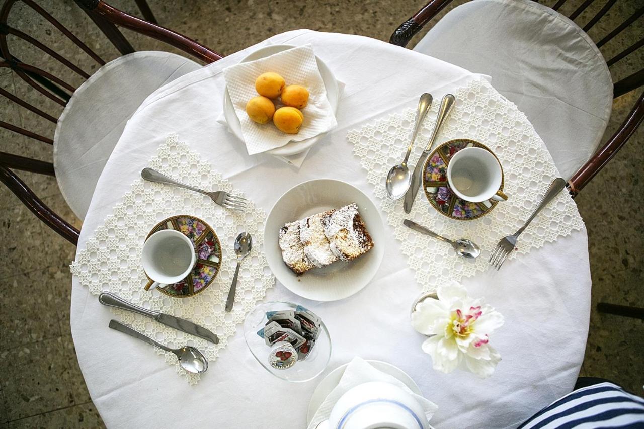 Hotel Pinocchio Cattolica Luaran gambar